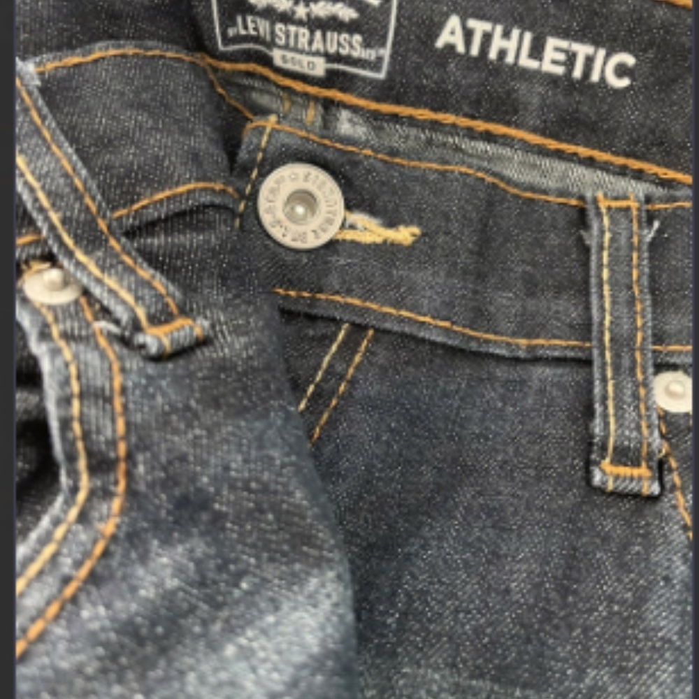 Levi’s Strauss Signature Gold Women’s Low Rise Jeans